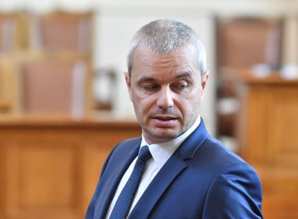 Костадинов: Идеята за ротационен премиер е „върхът на глупостта“.