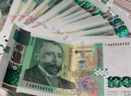 Германско проучване: Бензинът в България е най-скъп заради ниските заплати