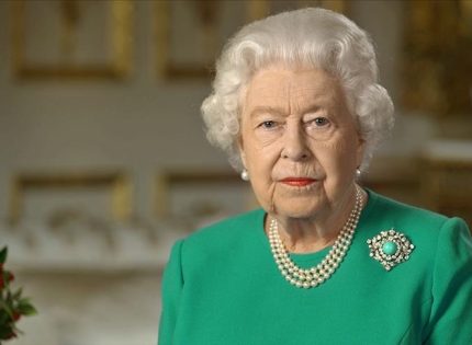 Кралица Елизабет живее в дом със 775 стаи