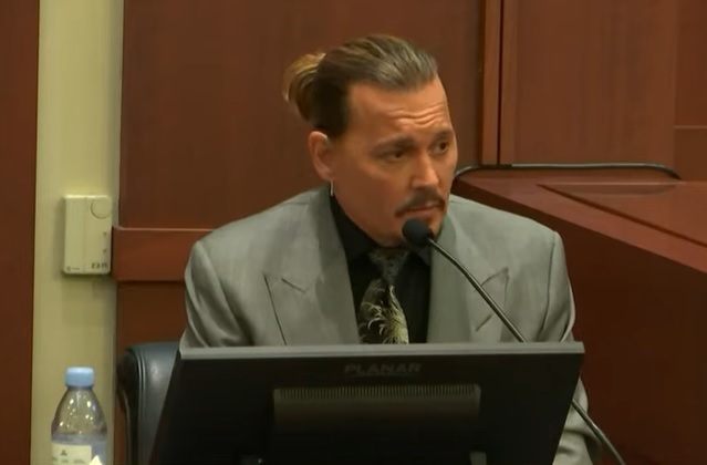 Джони Деп в съда: Не съм посягал на жена! Амбър ми биеше шамари!