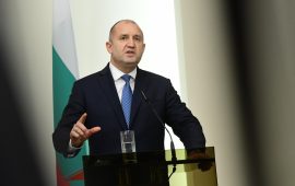 Президентът Радев разпуска парламента на 2 август, насрочва избори
