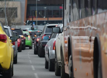 Очаквано: Километрични задръствания по магистралите