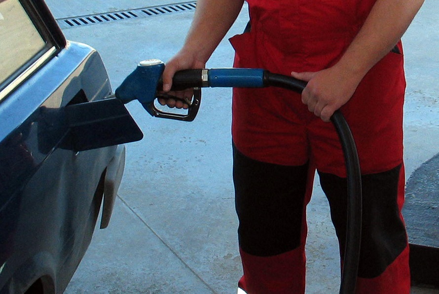 Сигнал до ТВМЕДИА: Малките бензиностанции фалират