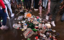 Реки от урина, шум, боклуци и чупене на бутилки в центъра на София