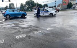 Млад шофьор помля 5 коли в София (ВИДЕО)