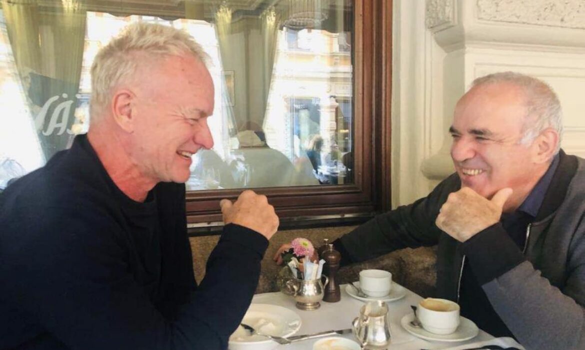 След като похвали наш Бойко, Гари Каспаров пие кафе със Стинг