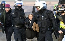 Арестуваха екоактивистката Грета Тунберг (ВИДЕО)