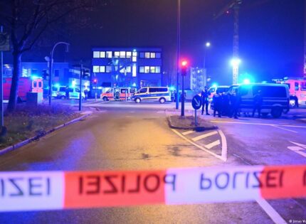 7 убити в църква на „Свидетелите на Йехова“ в Хамбург