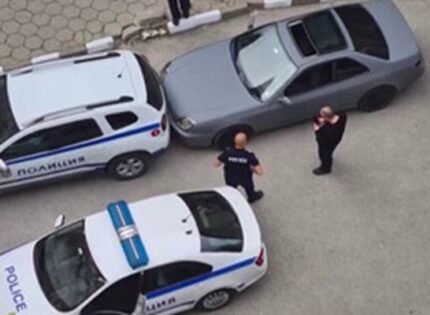 Пиян шофьор блъсна патрулка в Асеновград